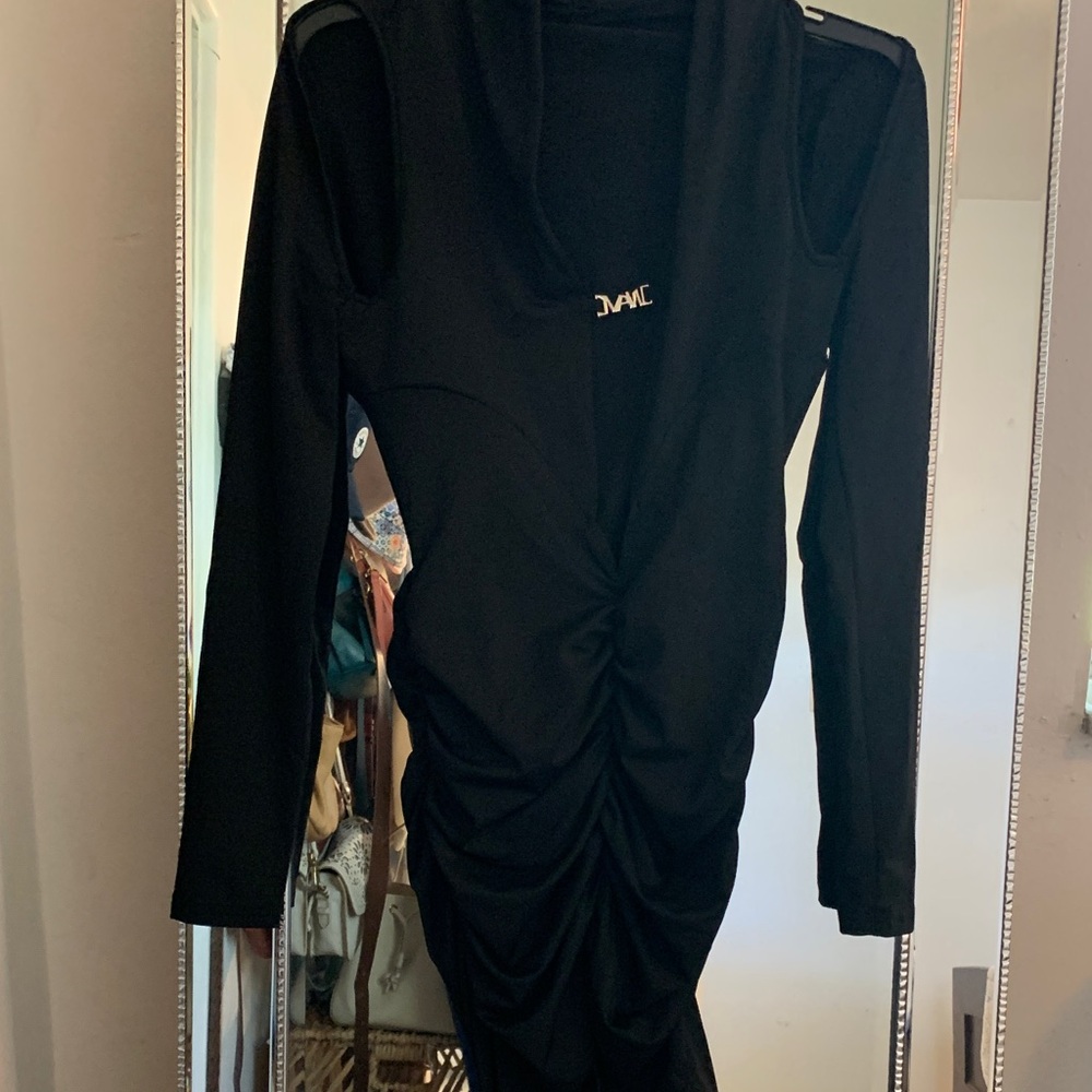 Elegant Black Long Sleeve Dress